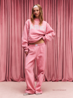 parke valentines sweatshirt​ pink